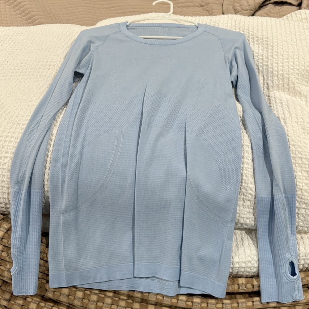 Lululemon Swiftly Tech Long Sleeve in Breezy - Picture 6 of 7